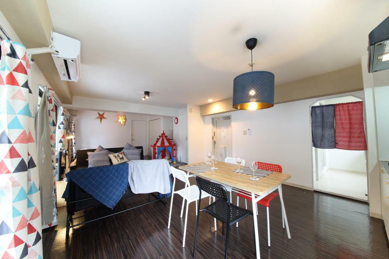 50 négyzetméteres, 1 hálószobás Apartman 1 fürdőszobával Sinszaibasi területén Oszaka Kültér fotó